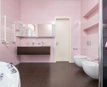 salle de bain décoration rose